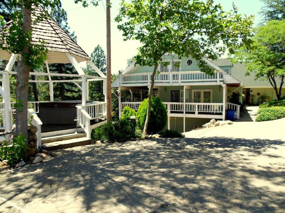 Berkshire Inn Groveland Dış mekan fotoğraf