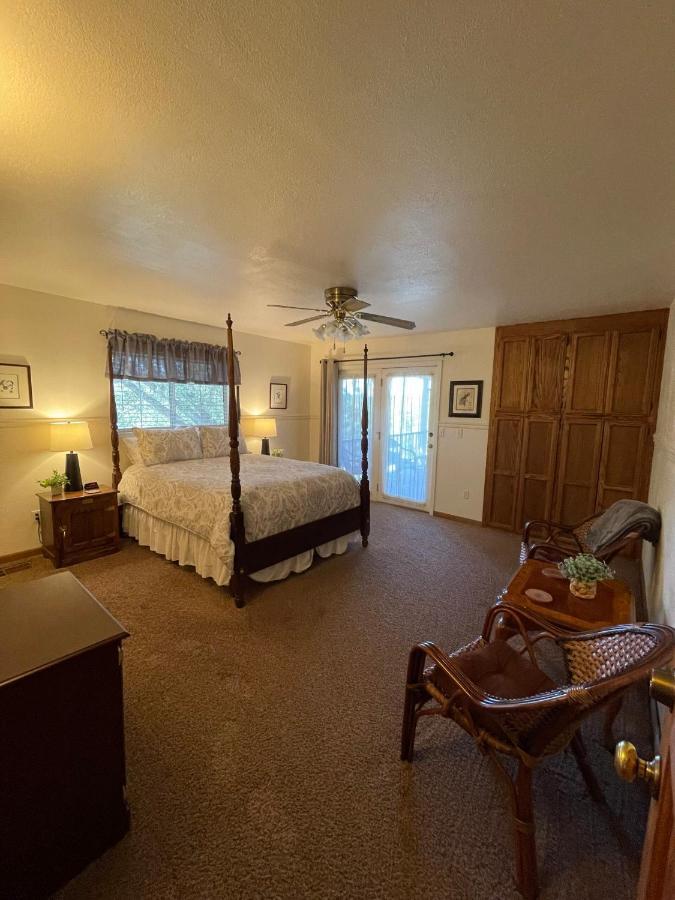 Berkshire Inn Groveland Dış mekan fotoğraf