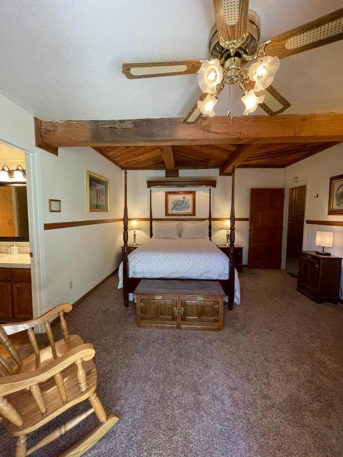 Berkshire Inn Groveland Dış mekan fotoğraf