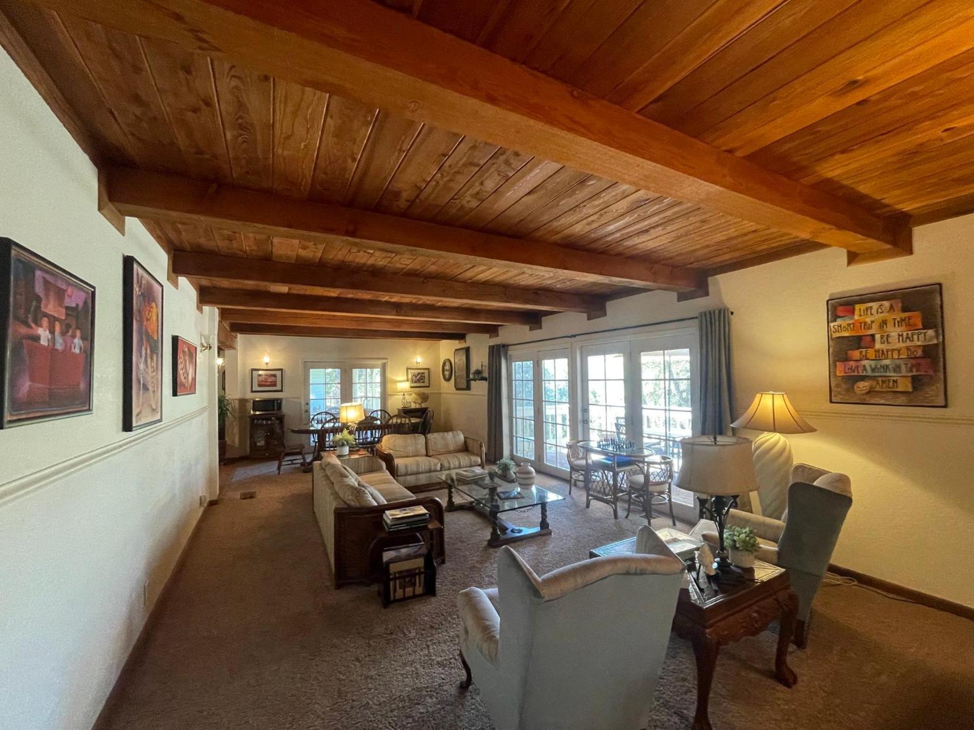 Berkshire Inn Groveland Dış mekan fotoğraf