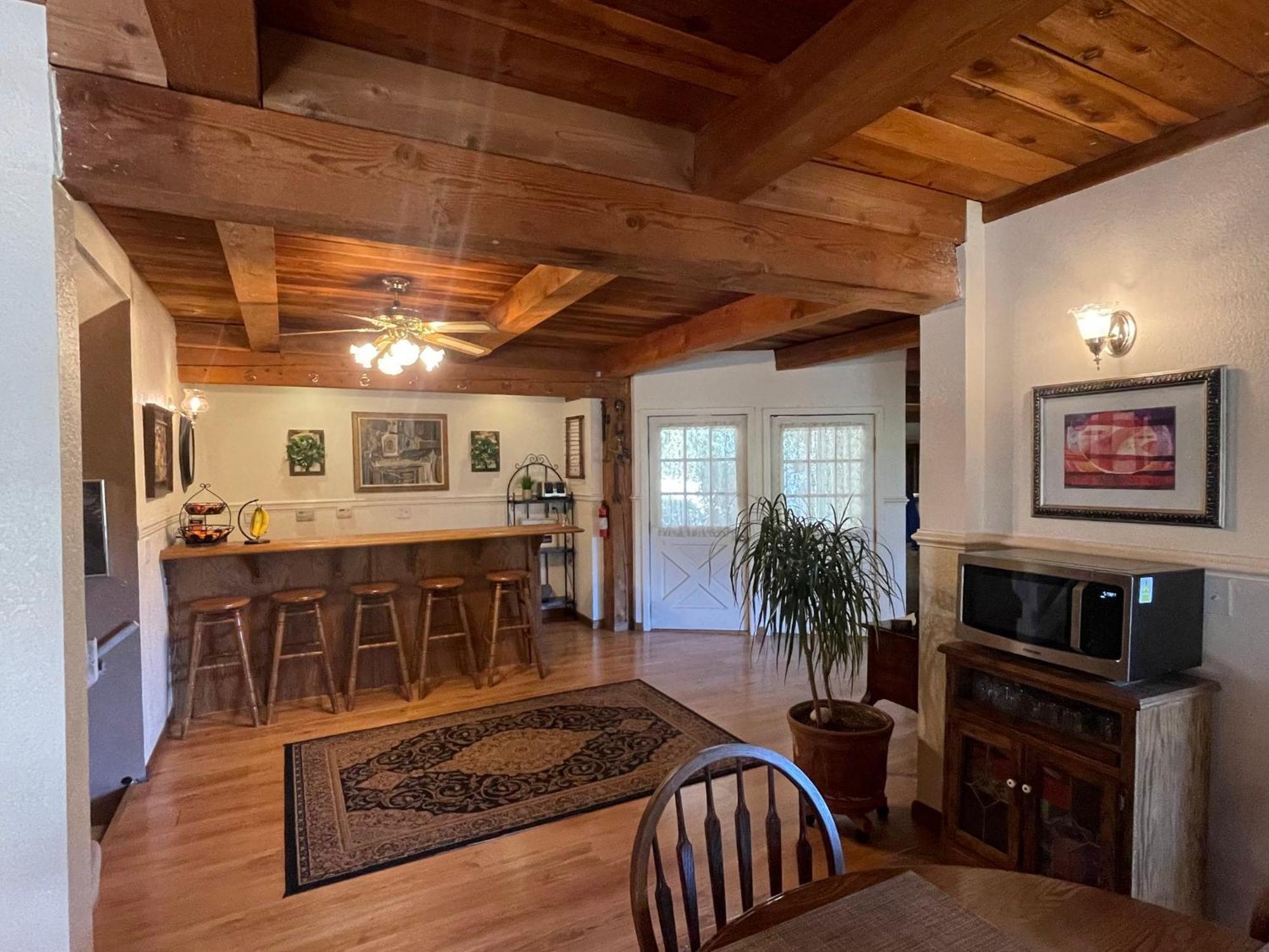 Berkshire Inn Groveland Dış mekan fotoğraf